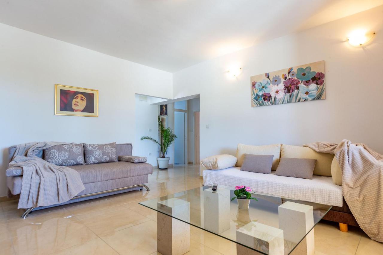 Sjor 2 Bdr Apartment W Grill Zadar Dış mekan fotoğraf